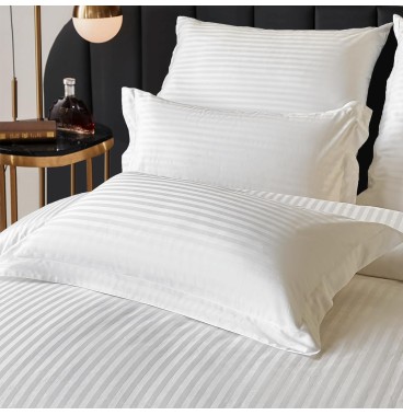 Lot de 6 Taies d’Oreiller 50x70 cm – Coton Microfibre Rayé Satiné