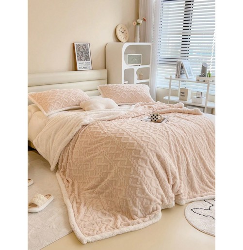 Plaid en fourrure 2 places avec 2 taies d’oreiller – 210x230 cm