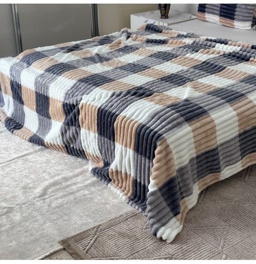 Ensemble Plaids en Polaire Luxueuse 3 Pièces :Nouvelle Collection