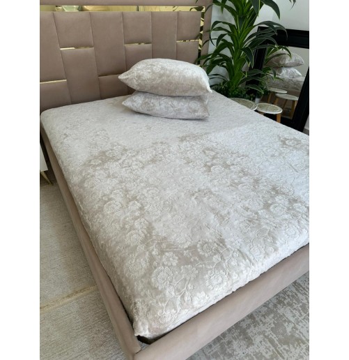 Housse de matelas polaire douce et épaisse – Design gravé élégant avec élastique circulaire