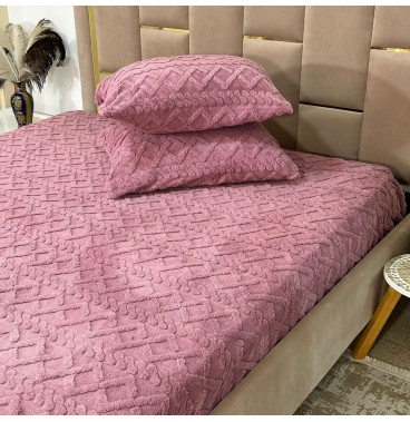 Housse de Lit en Peluche – Chaleur & Douceur pour l’Hiver ❄️