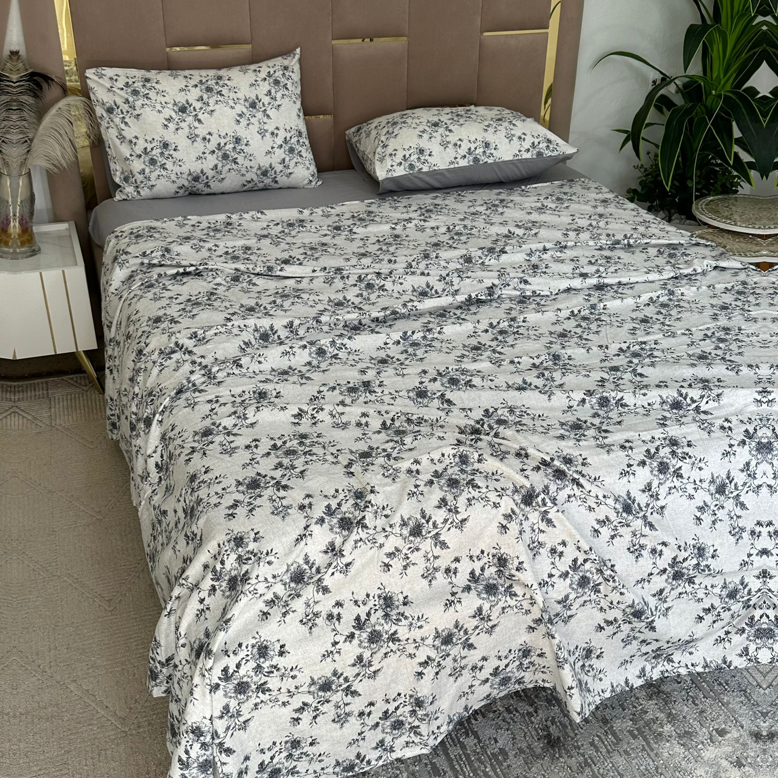 Parure de Lit 4 pièces en 100% Satin de coton