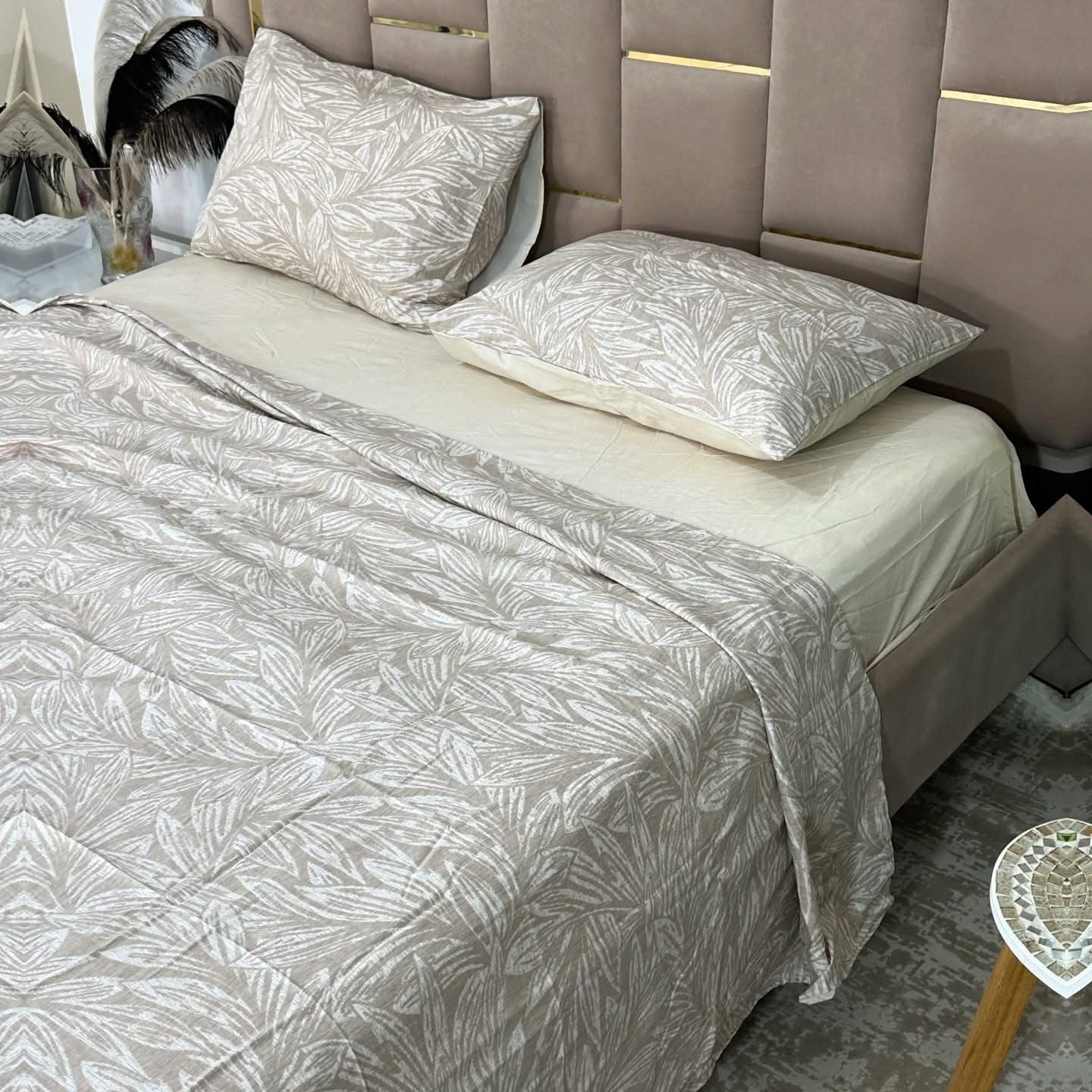 Parure de Lit 4 pièces en 100% Satin de coton