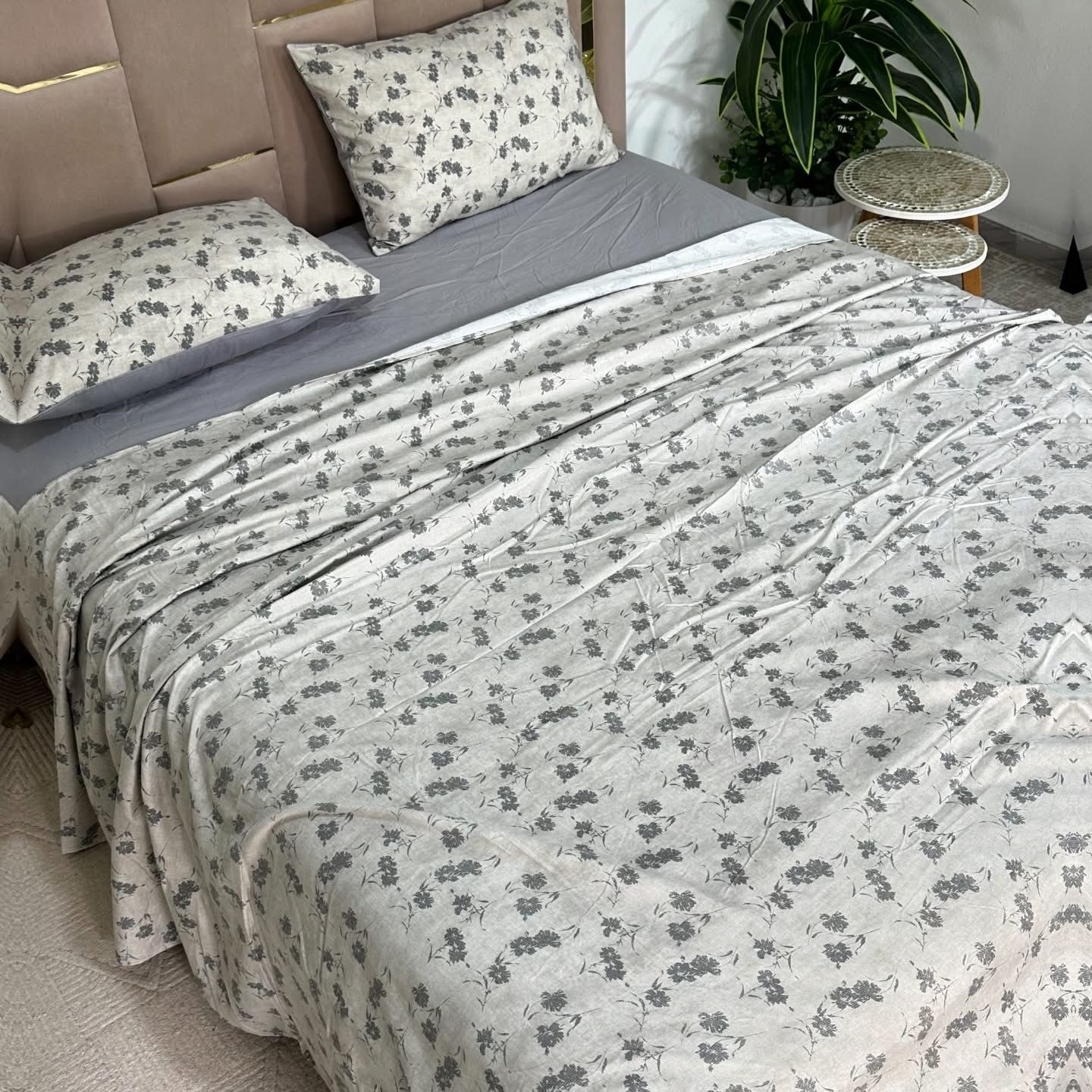 Parure de Lit 4 pièces en 100% Satin de coton