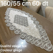 Chemin de table très moderne, confectionné velour Lux _ Beige