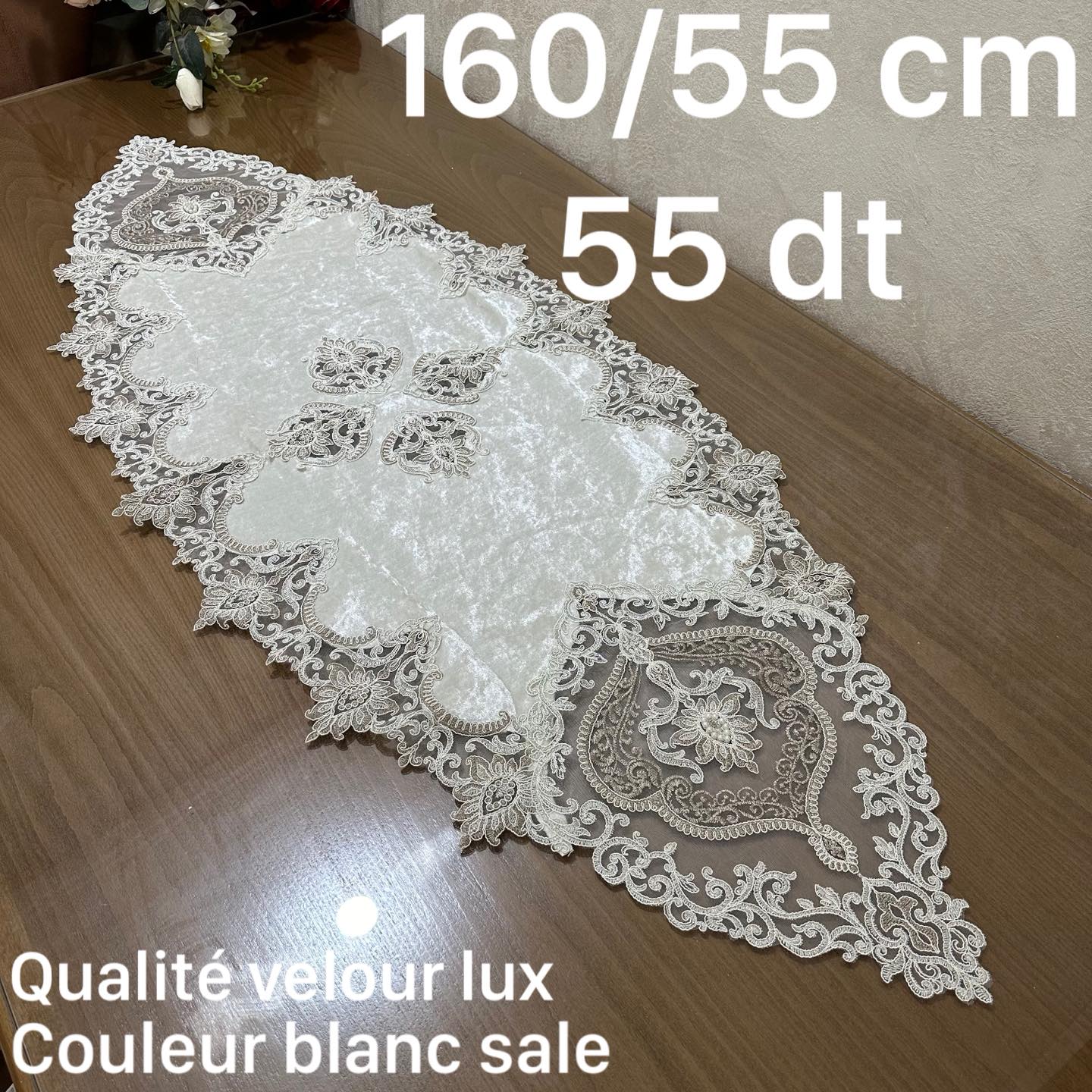 Chemin de table très moderne, confectionné velour Lux -Blanc Sale