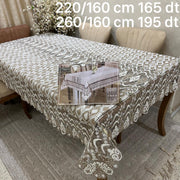Nappe de Table Brodé en Tulle