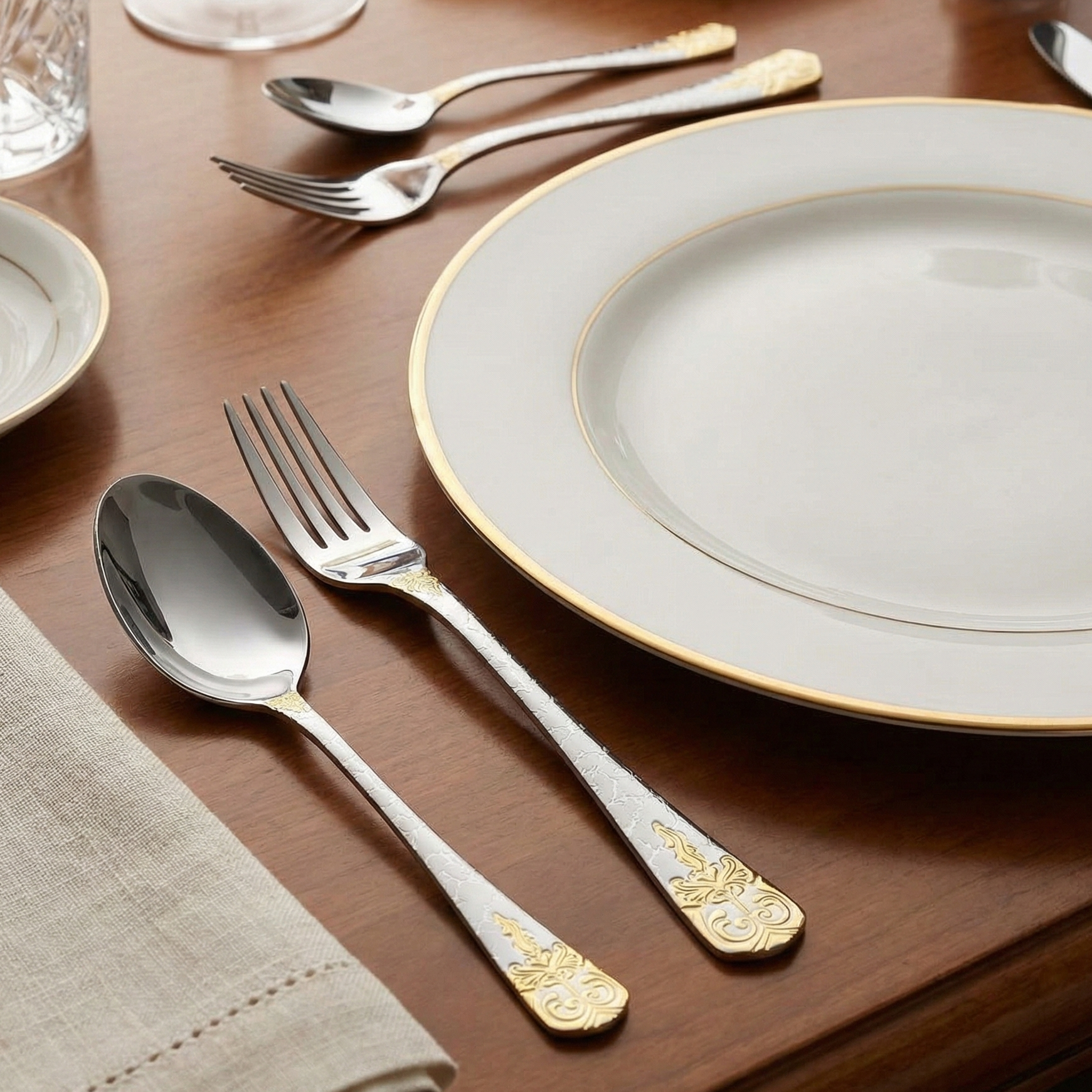 Coffret de Couverts en Acier Inoxydable 24 Pièces