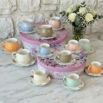 Service à Café au Lait ou Cafe Noir en Porcelaine 24 Pièces