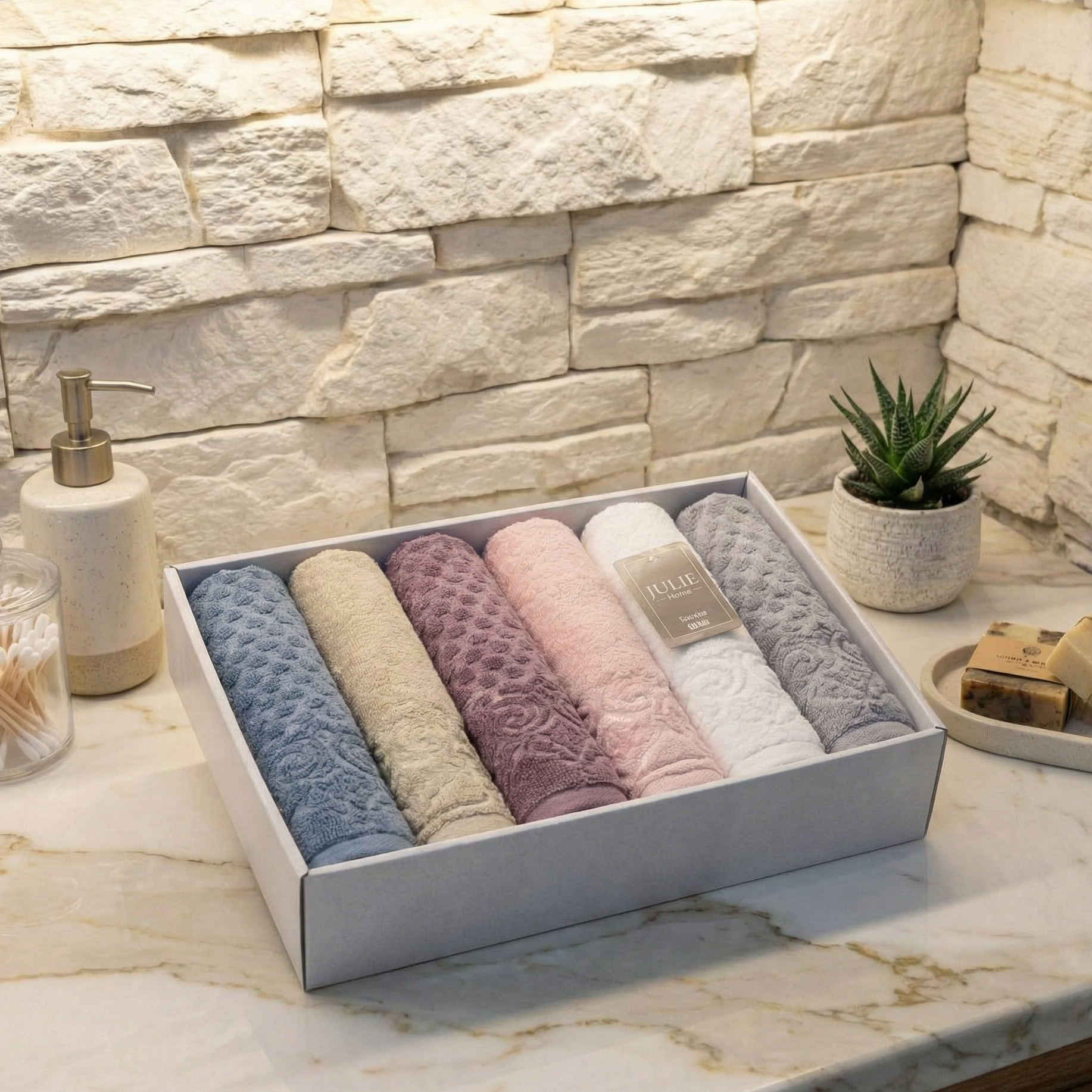 Coffret de 6 Serviettes de Visage Julie – Coton, Douceur et Élégance