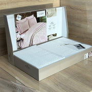 Parure de lit – Coton Satiné brodé, 6 pièces avec coffret élégant
