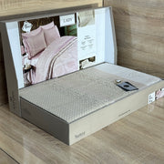 Parure de lit – Coton Satiné brodé, 6 pièces avec coffret élégant