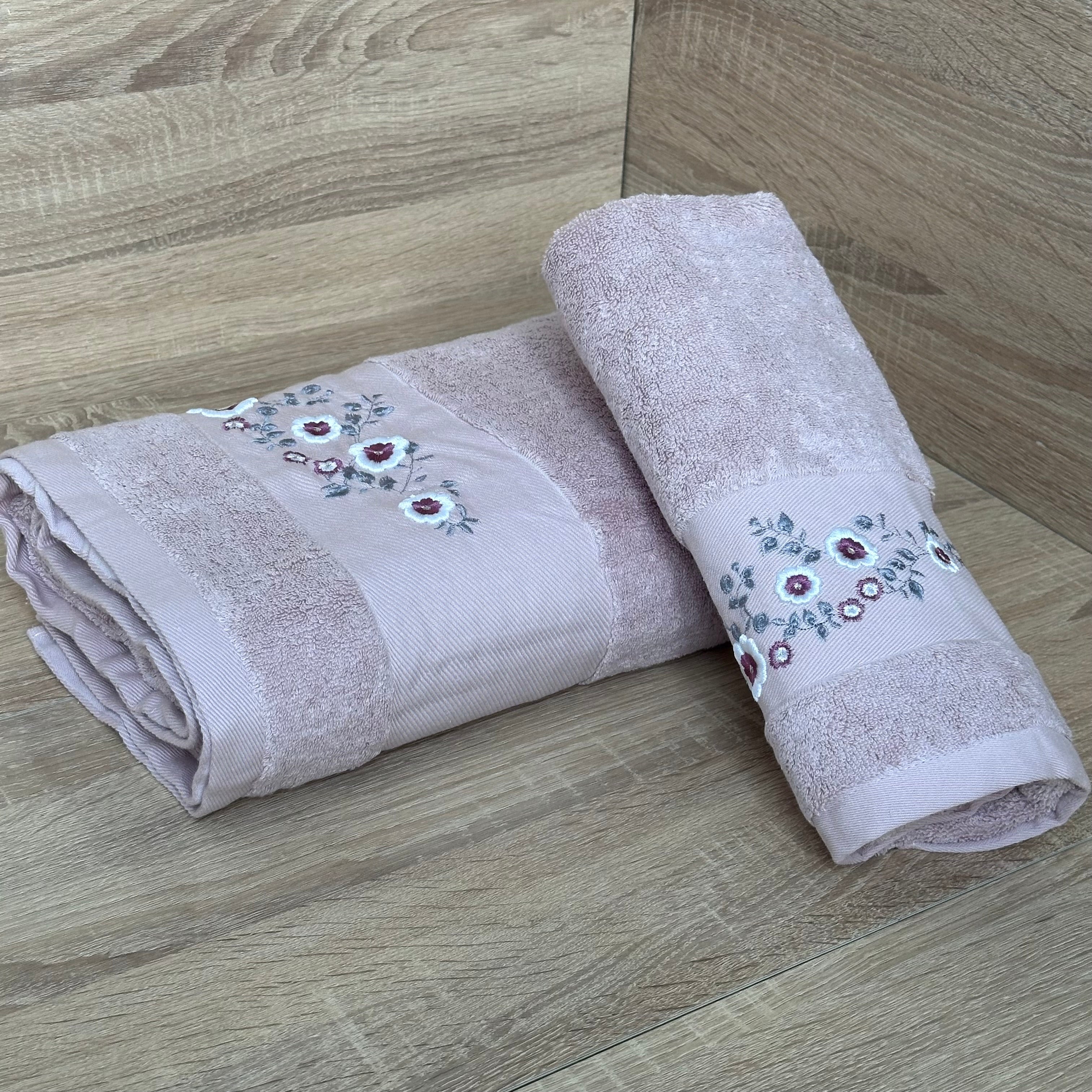 Lot de deux Draps de Bain en Coton  Brodé 150*90 cm et 90*50 cm