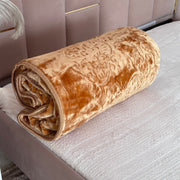 Couverture Acrylique Lux de marque MORA GOLD 220*240 cm