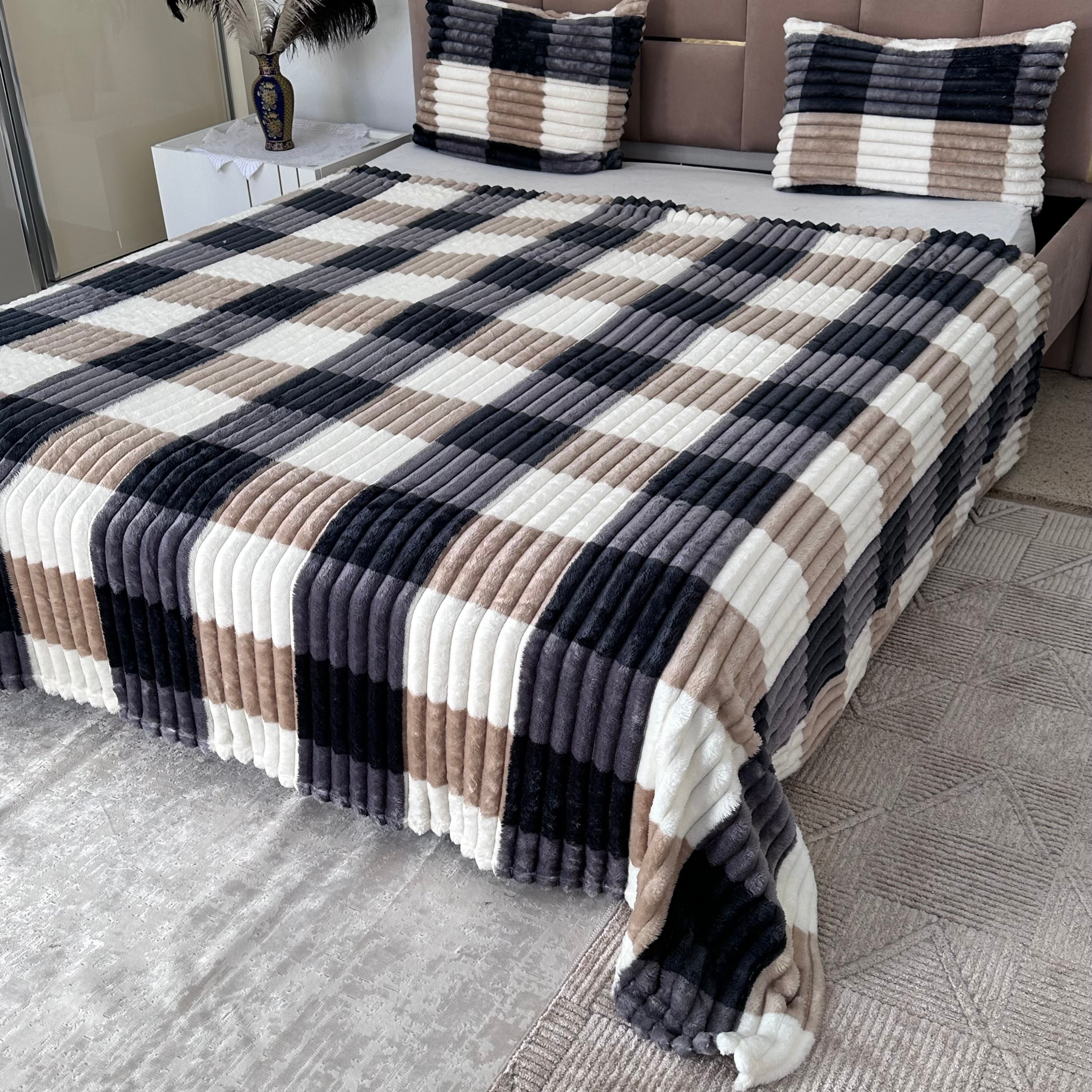 Ensemble Plaids en Polaire Luxueuse 3 Pièces :Nouvelle Collection