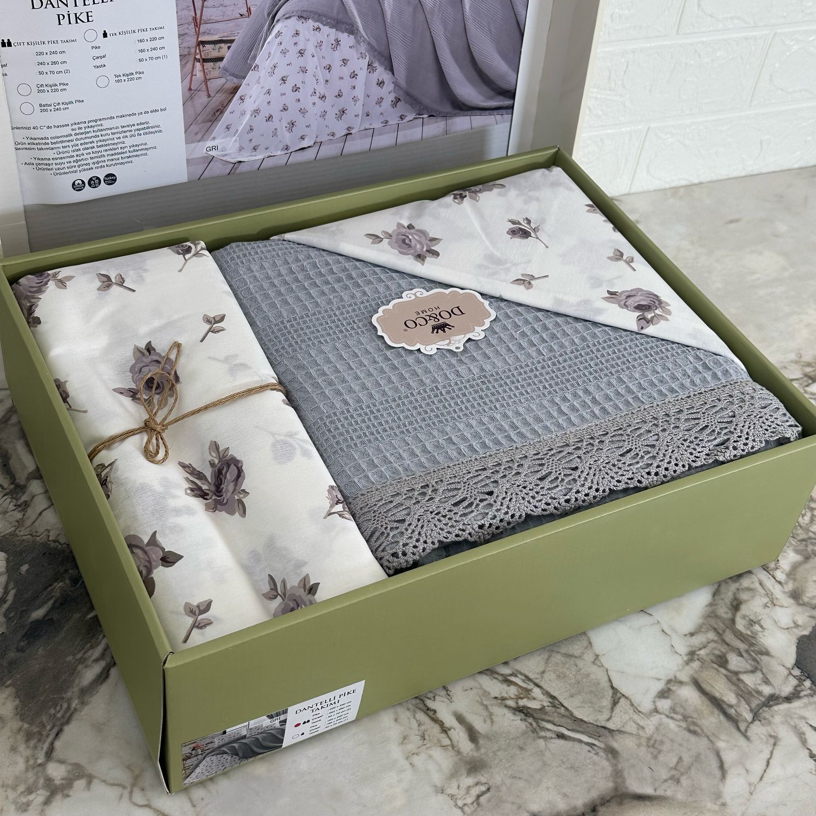 Ensemble de Linge de Lit DoCo - Élégance et Confort pour des Nuits Inoubliables