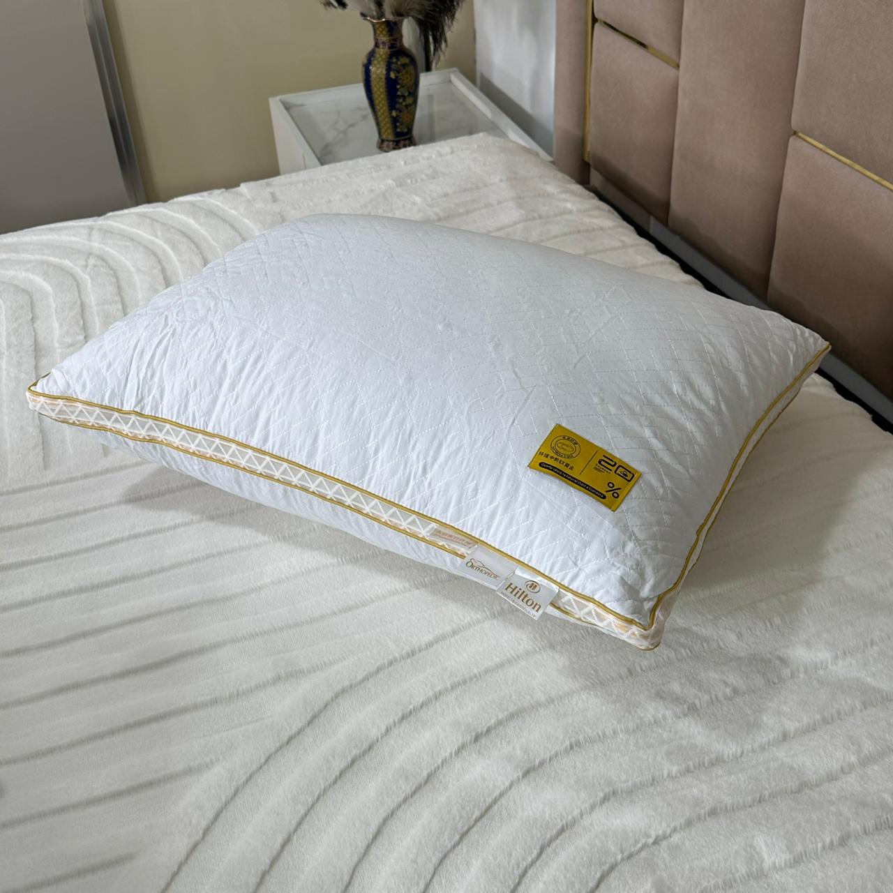 1 Oreillers Orthopédiques en Microfibre Siliconée 50*70 cm