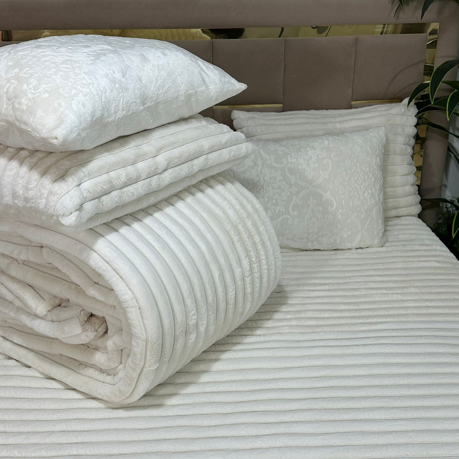 Couette Luxe en Fourrure de Lapin – Fabrication Azyena
