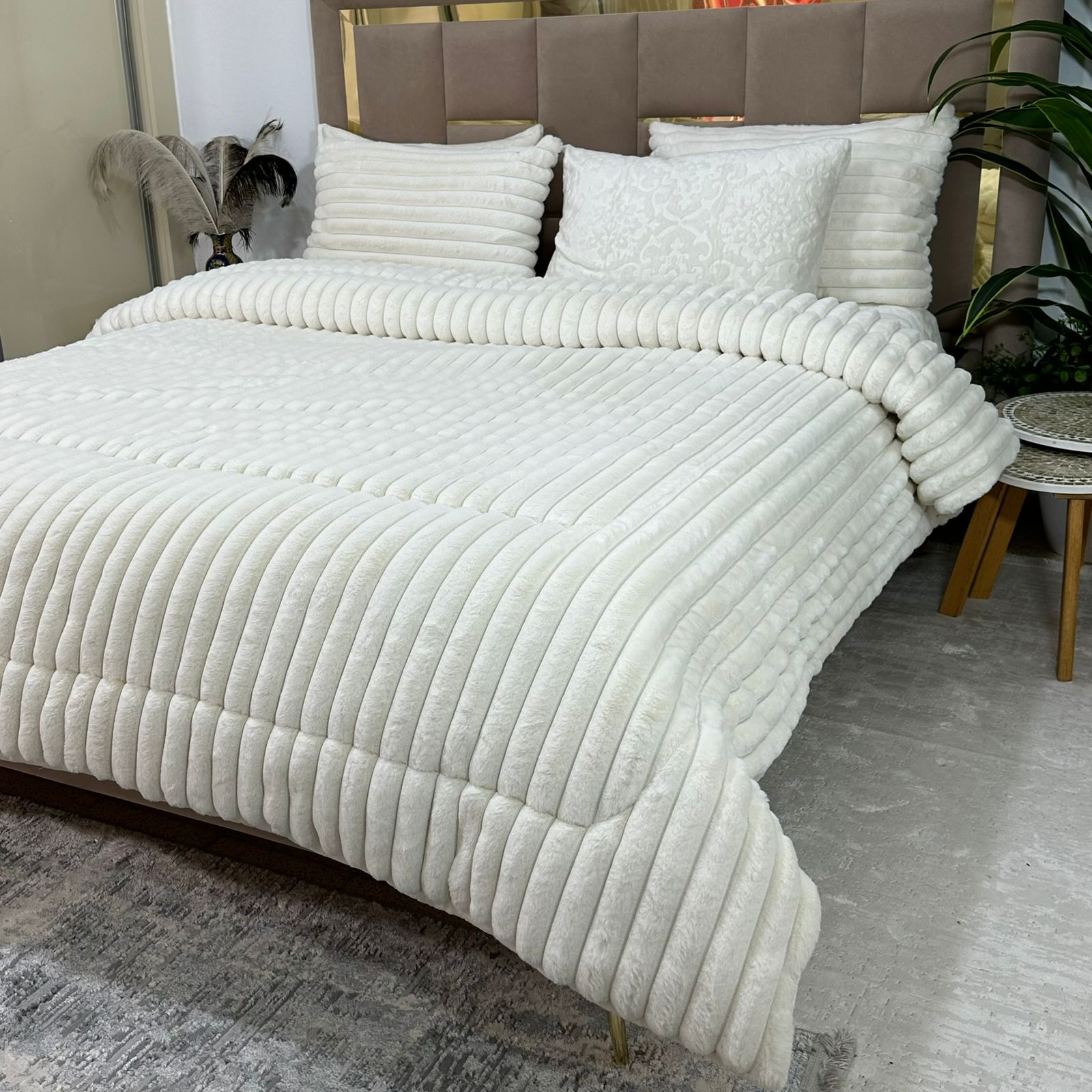 Couette Luxe en Fourrure de Lapin – Fabrication Azyena