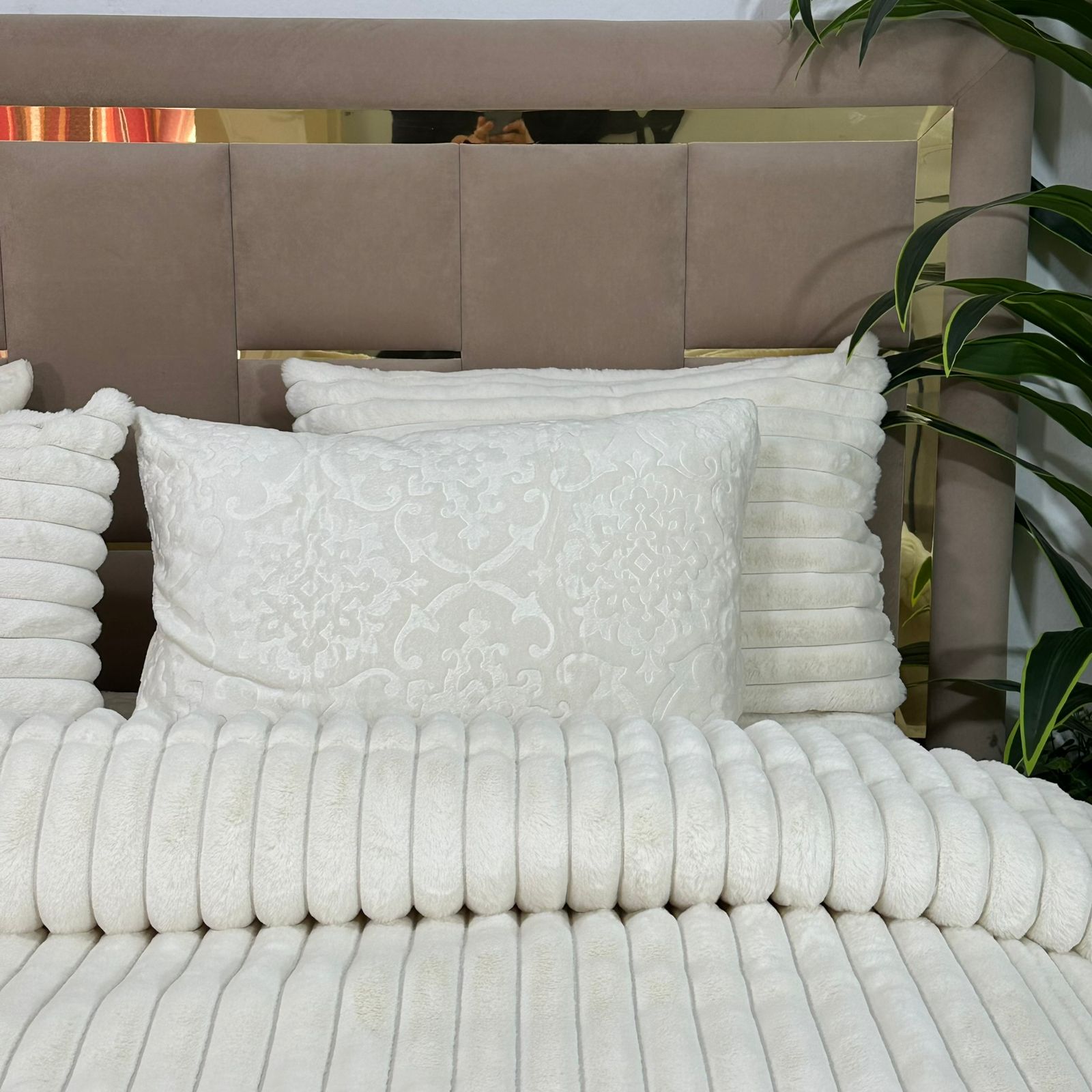 Couette Luxe en Fourrure de Lapin – Fabrication Azyena