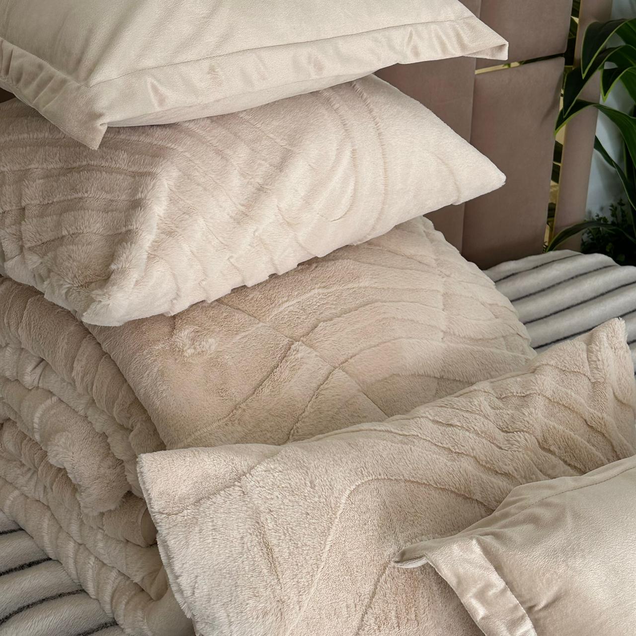 Couette Luxe en Fourrure de Lapin – 5 Pièces – Fabrication Azyena