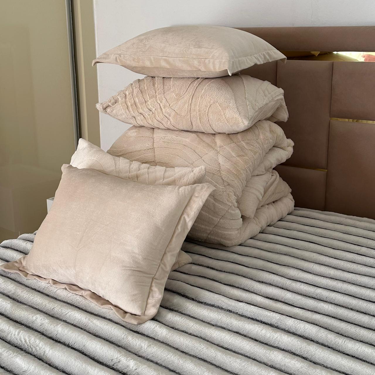 Couette Luxe en Fourrure de Lapin – 5 Pièces – Fabrication Azyena