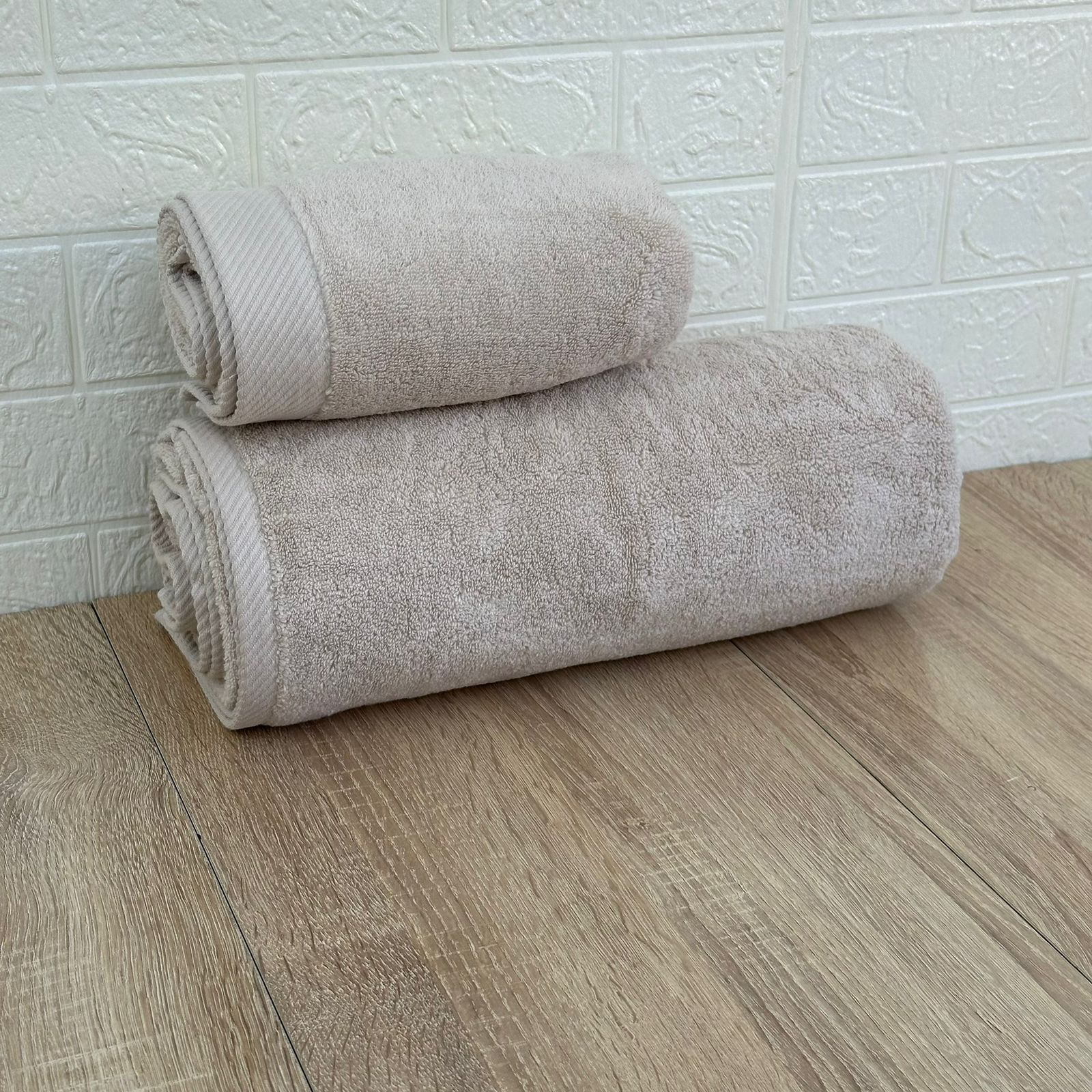 2 draps de bain en coton pur  150 × 90 cm,  90 × 50 cm