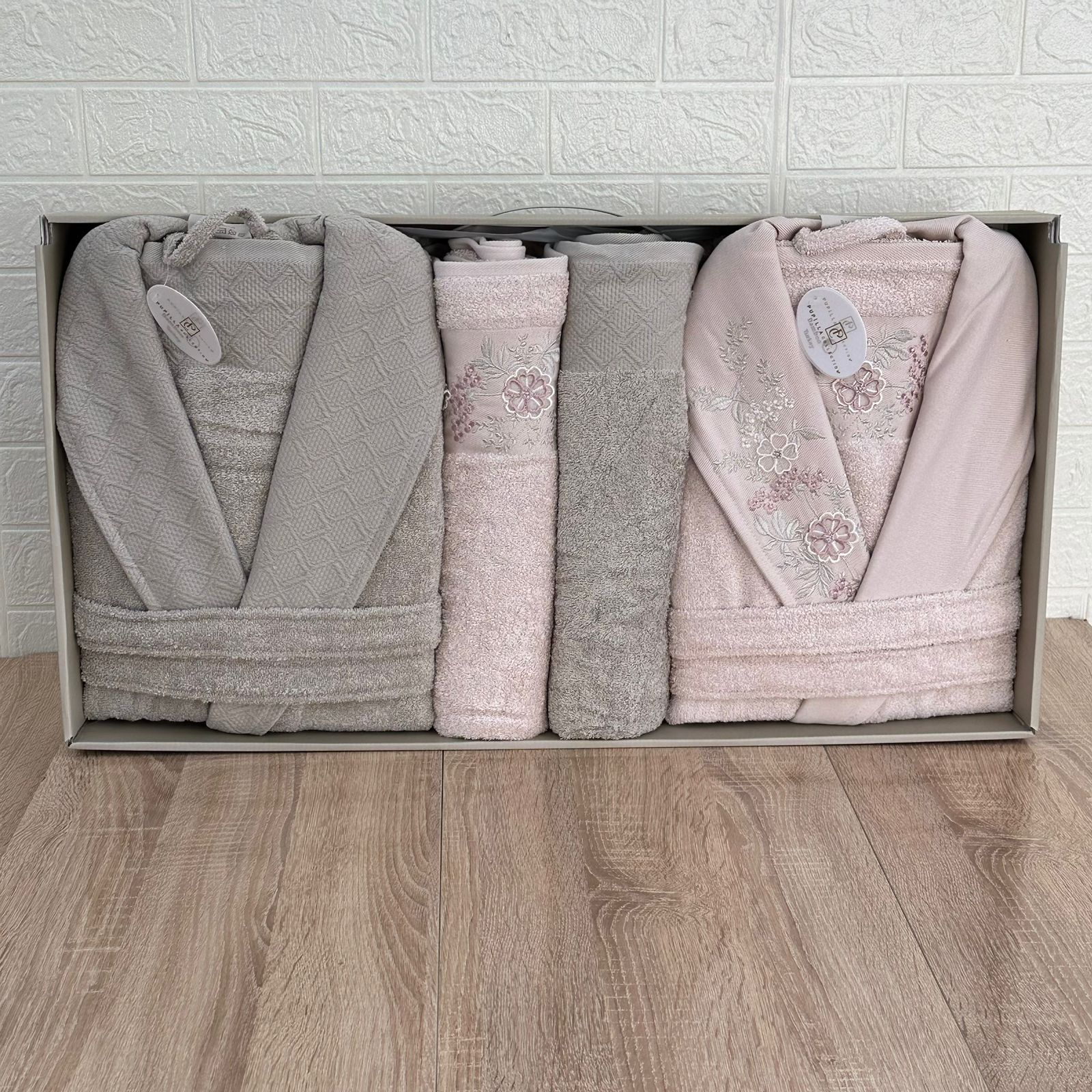 Cofret Sortie de Bain 6 pièces de tres Haut qualité de la marque Pupilla Collection