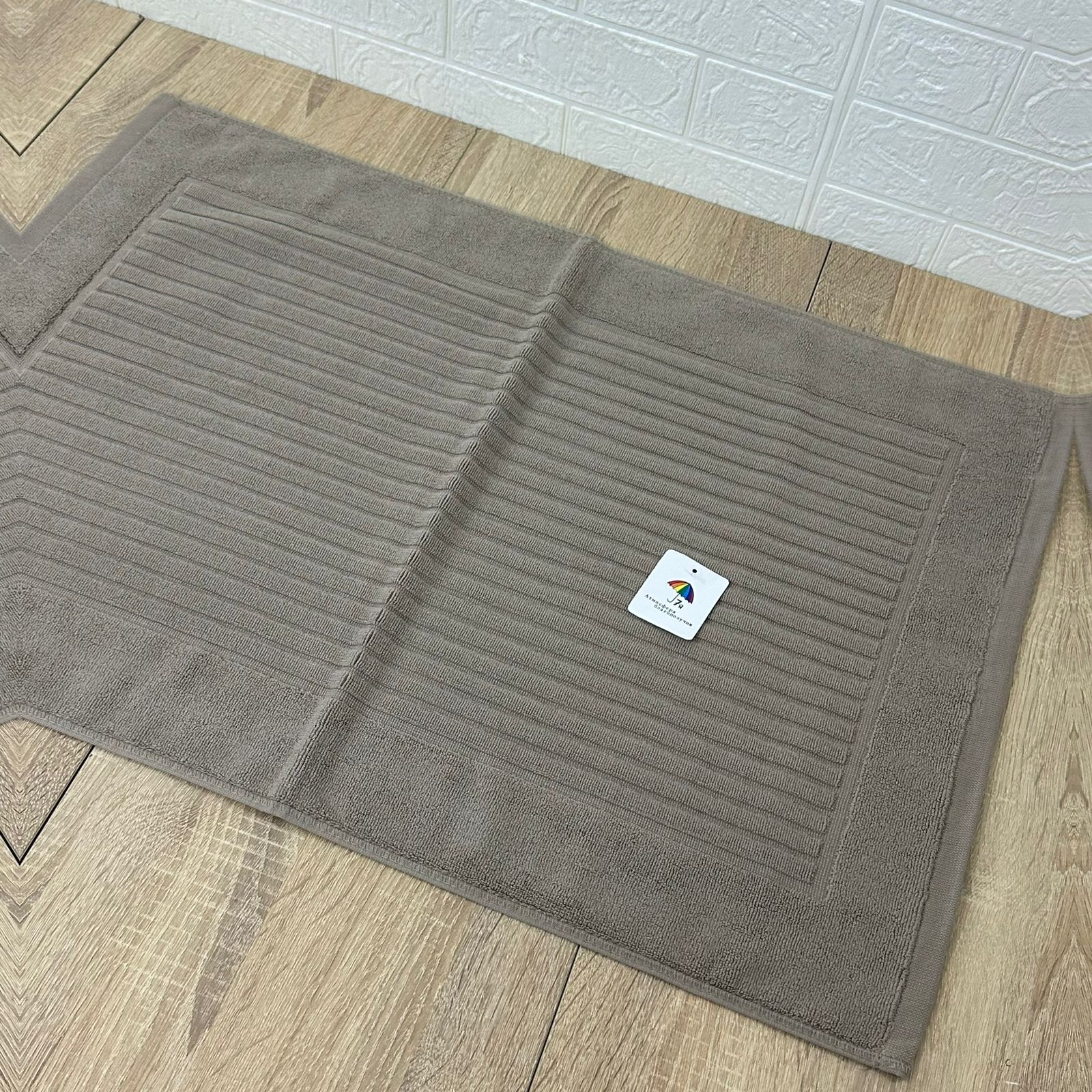 Serviette de pieds en coton pur 100%  , épaisse et Absorbante - 50*70 cm