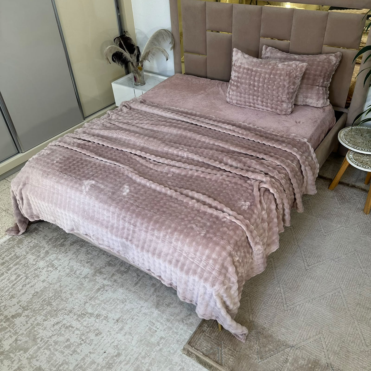 Plaid 2 places 230*250 cm En Polaire Douce Avec 2 taies d'oreillers