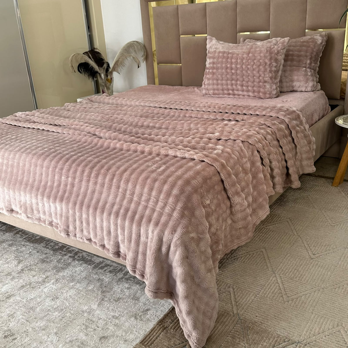 Plaid 2 places 230*250 cm En Polaire Douce Avec 2 taies d'oreillers