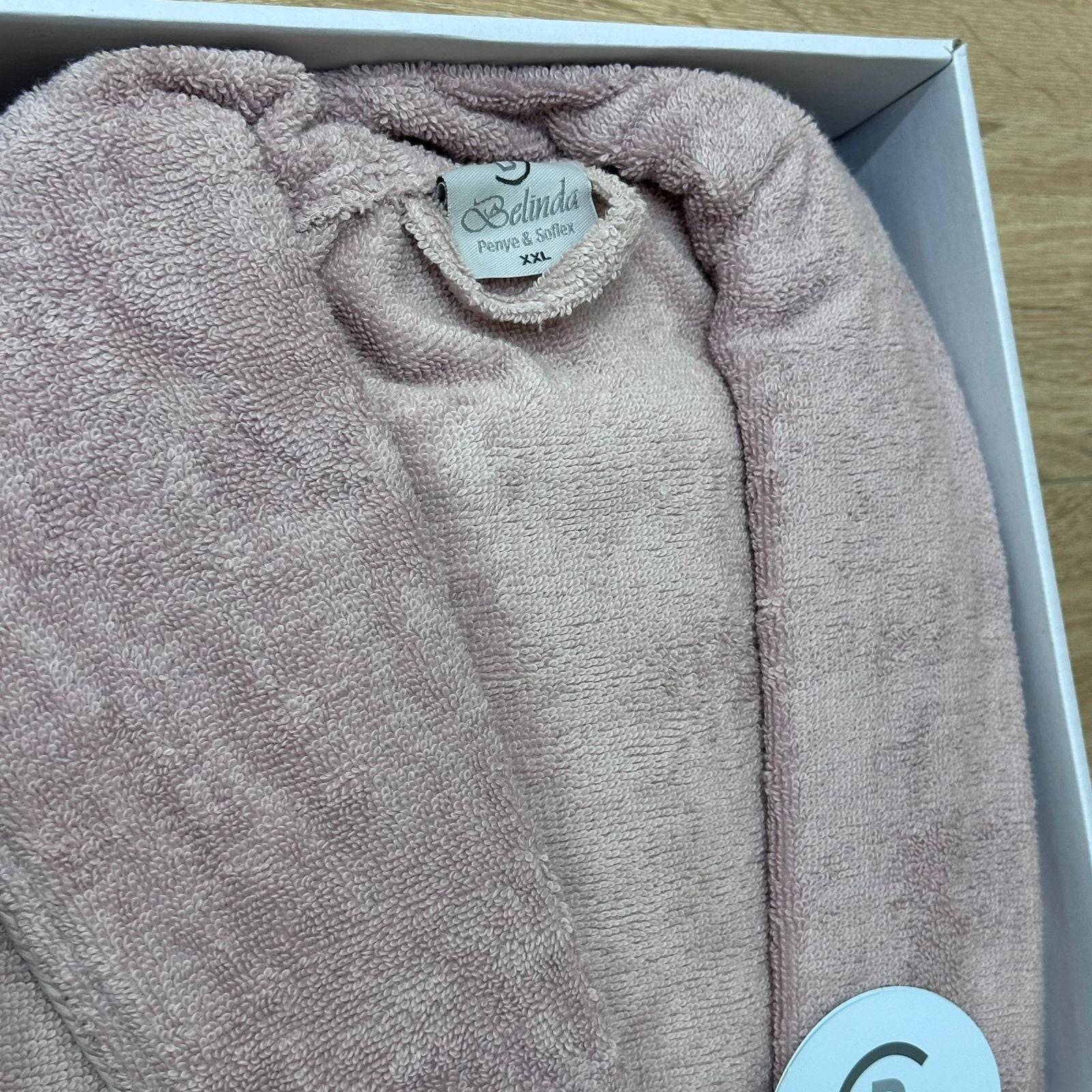 Peignoir de Luxe BELINDA – Confort & Élégance Absolue