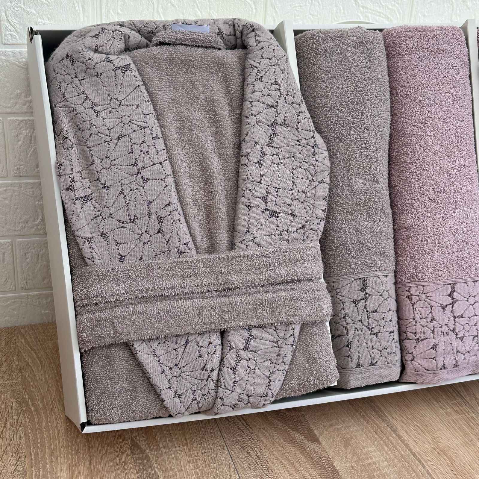 Pack linge de bain 6 pièces LAVINDA – Peignoirs + serviettes, qualité luxe