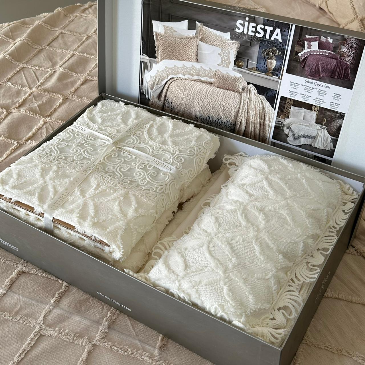Parure de lit – Coton Luxe brodé, 7 pièces avec coffret élégant