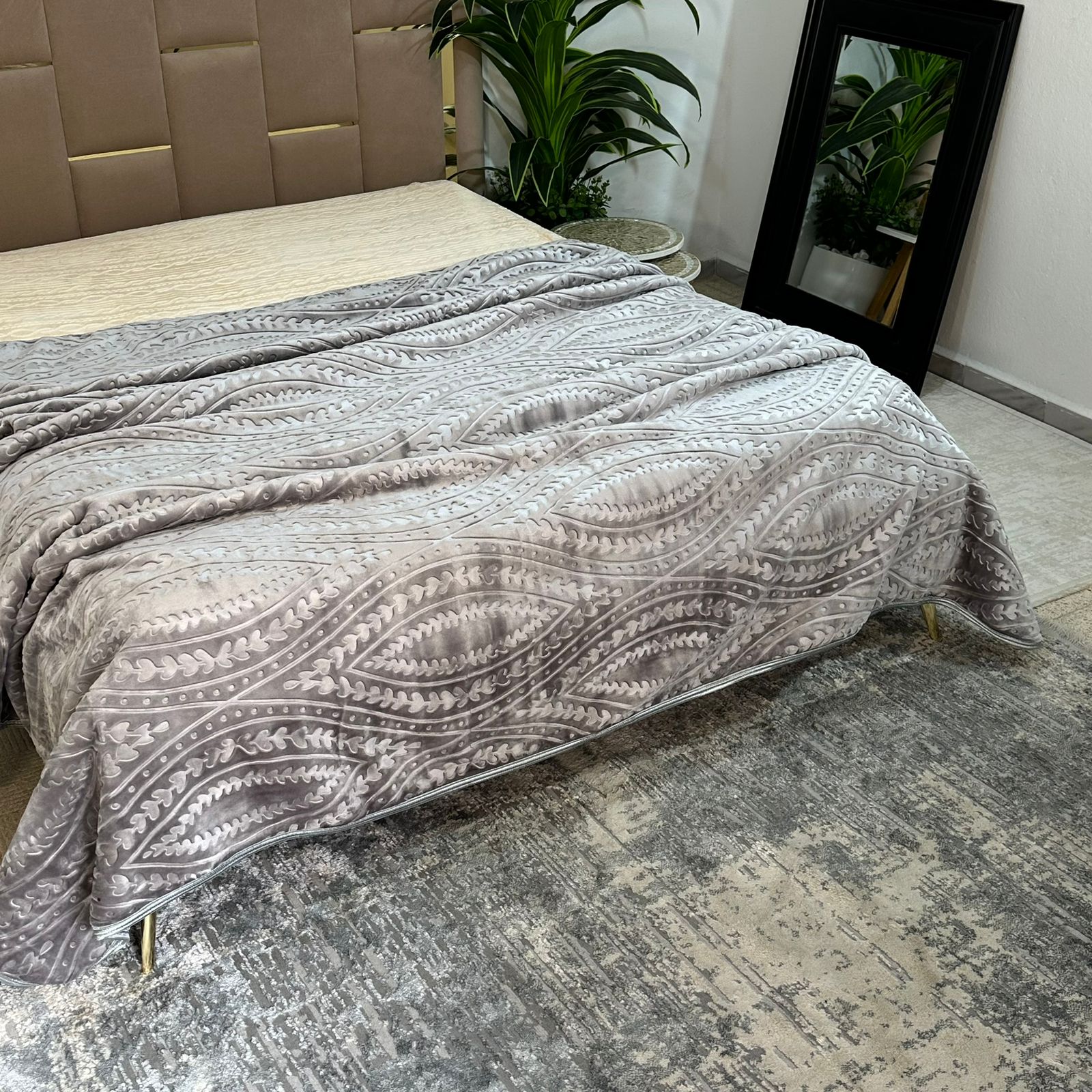 Couverture Luxe Ultra Douce – Chaleur et Élégance pour l’Hiver