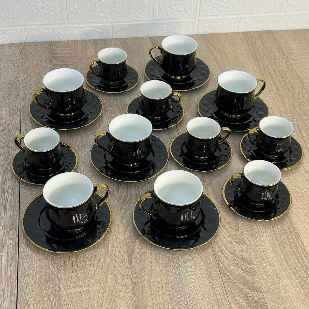 Service à Café au Lait ou Cafe Noir en Porcelaine 24 Pièces