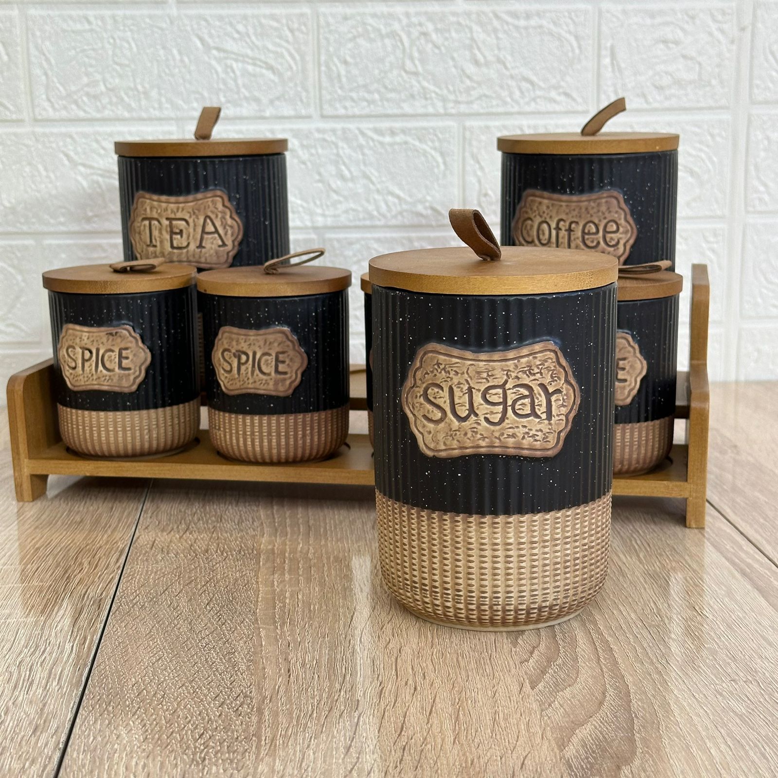 Porte Épices en Céramique avec Support Bois – 7 Pots