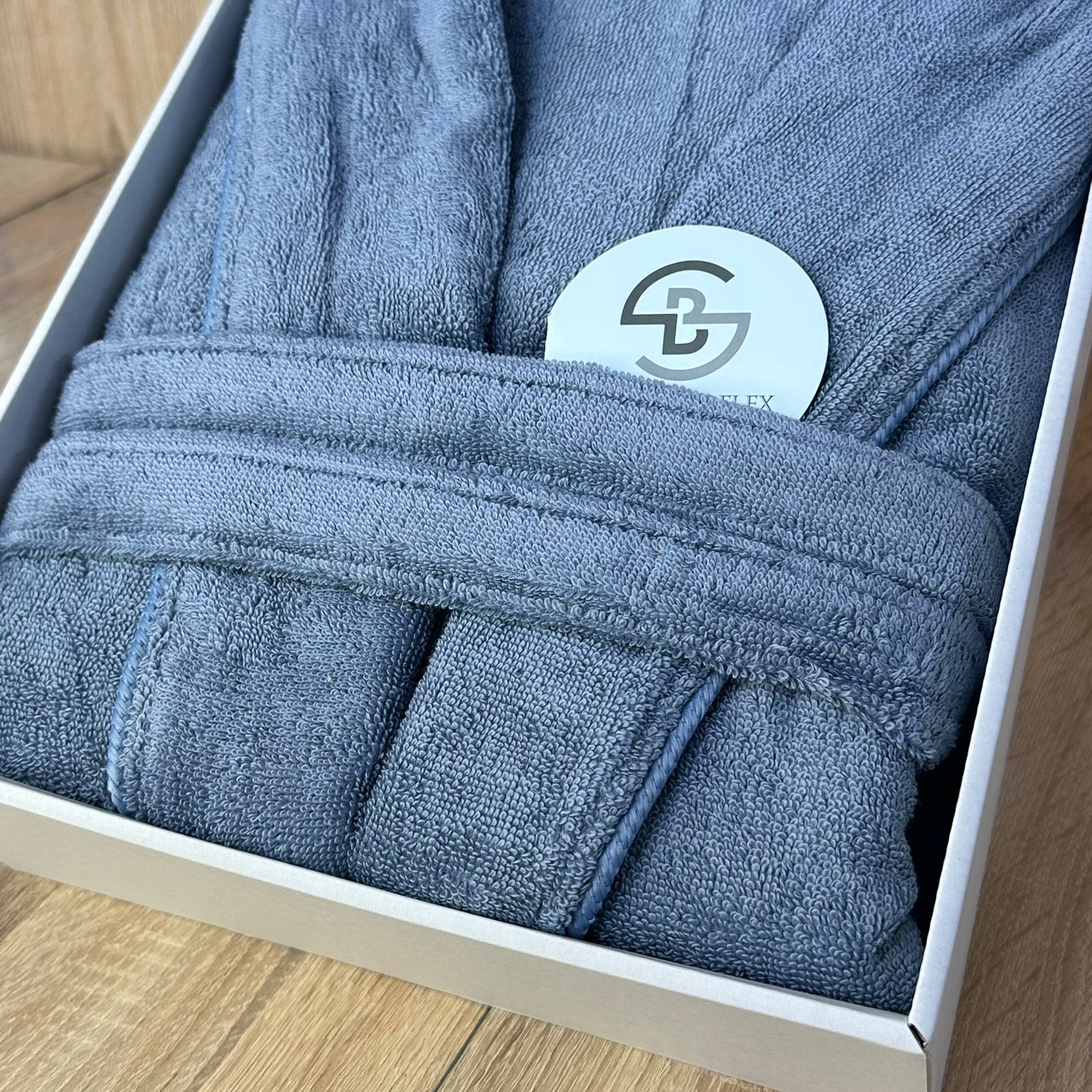 Peignoir de Luxe BELINDA – Confort & Élégance Absolue