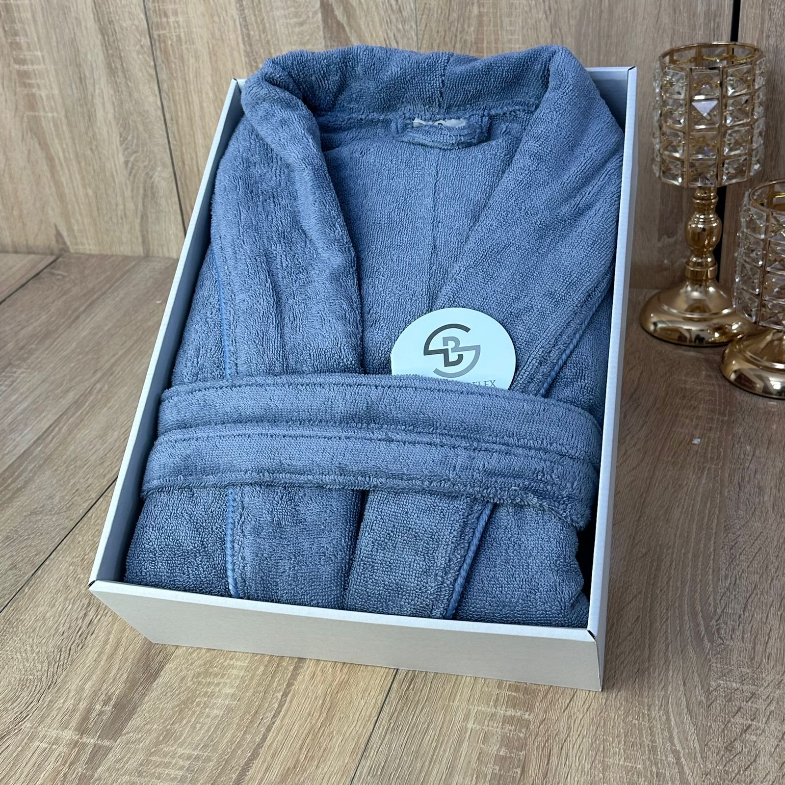 Peignoir de Luxe BELINDA – Confort & Élégance Absolue