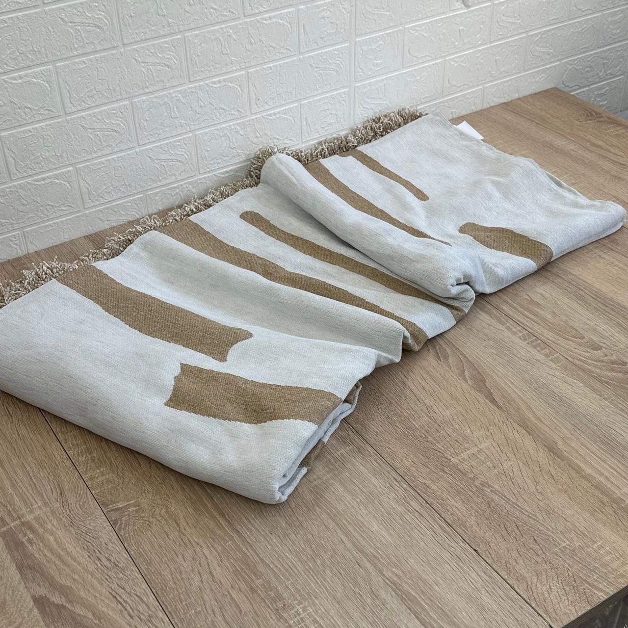 Jeté Salon en Velour tres douce , épaisse 300*180 cm