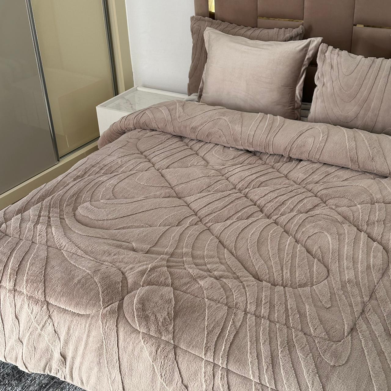 Couette Luxe en Fourrure de Lapin – 5 Pièces