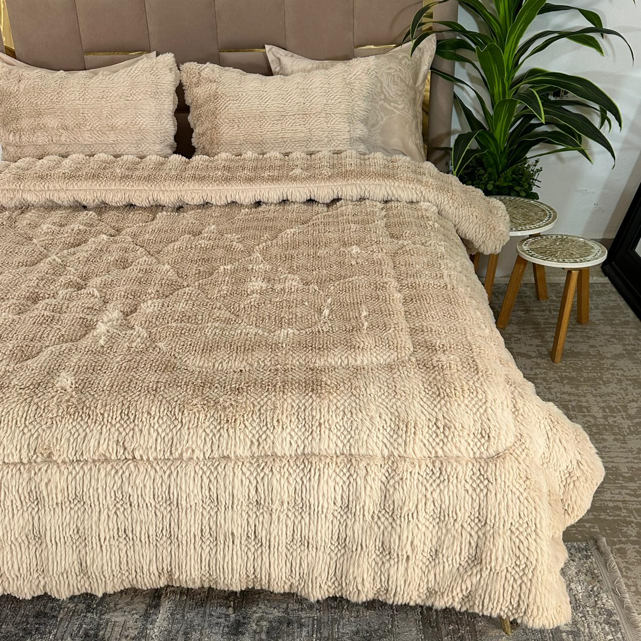 Couette Luxe en Fourrure de Lapin – 5 Pièces