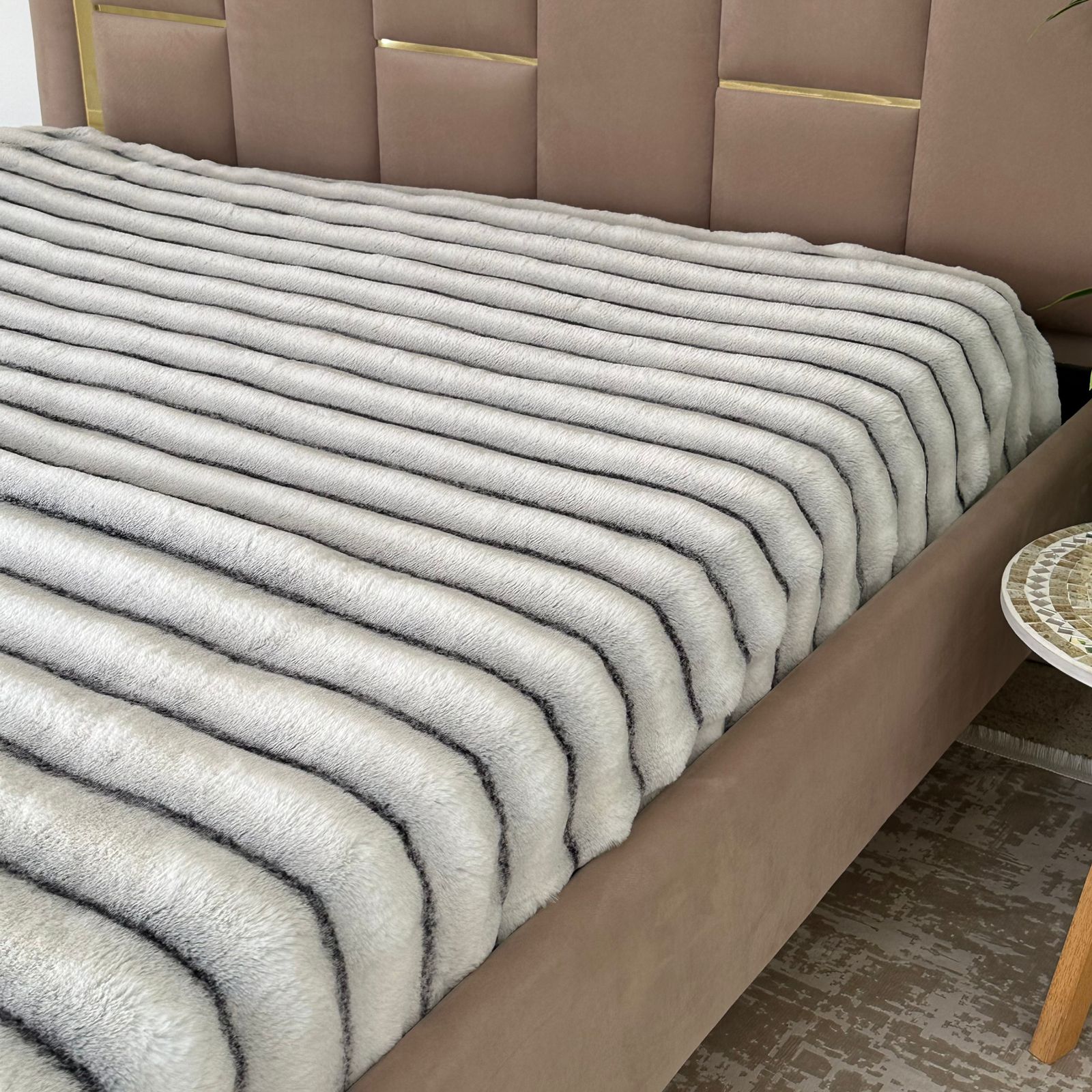 Ensemble Housse de Matelas Premium signé Azyena En Forrure de Lapin