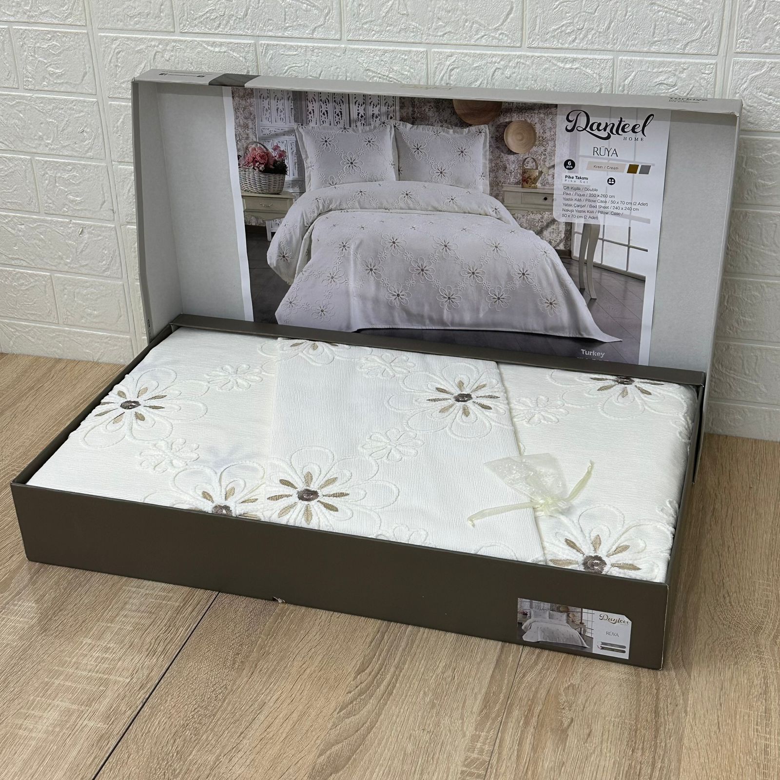 Parure de Lit Kamraya Haut Couture 6 pièces