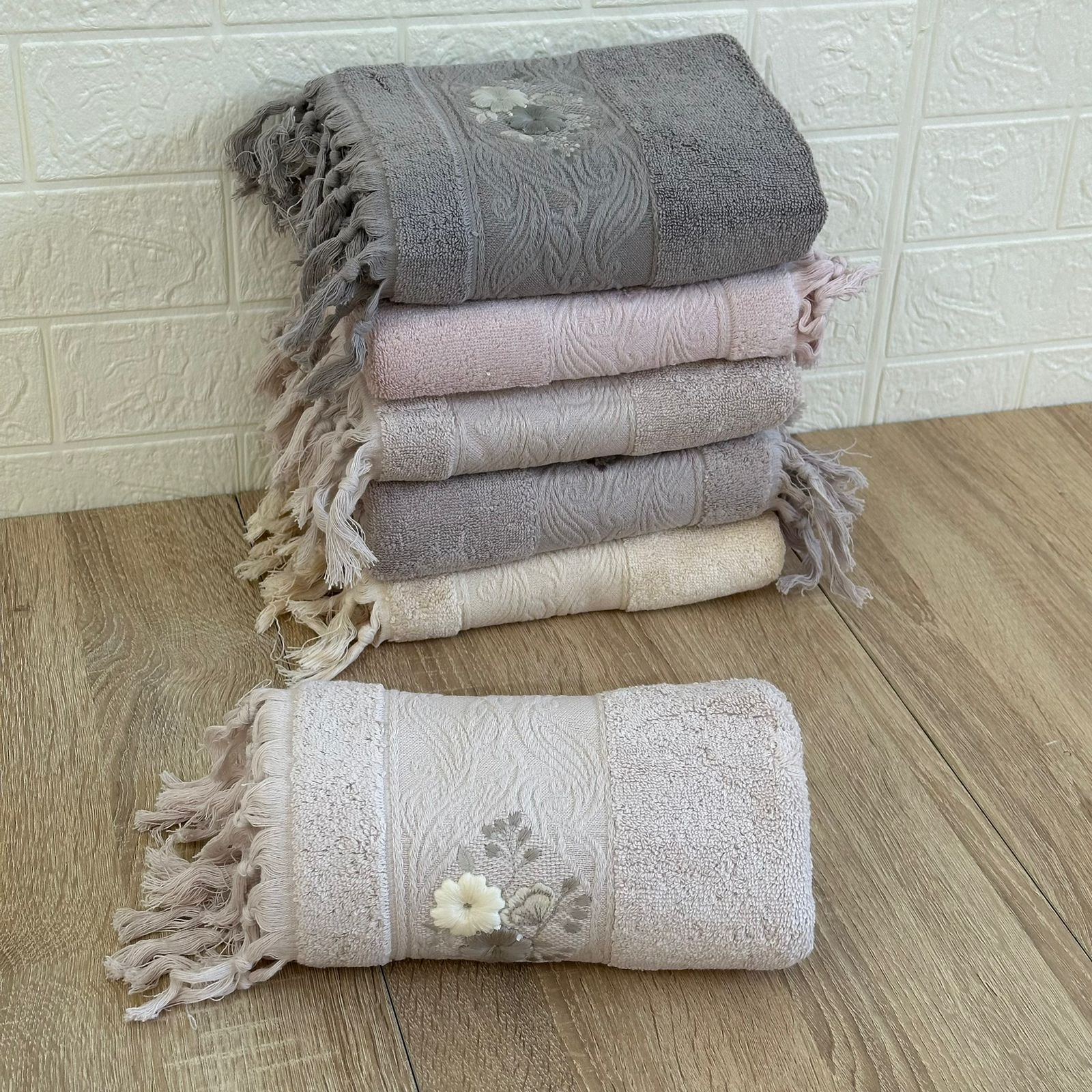 Pack de 6 serviettes de Visage Coton haut Couture 90*50 cm
