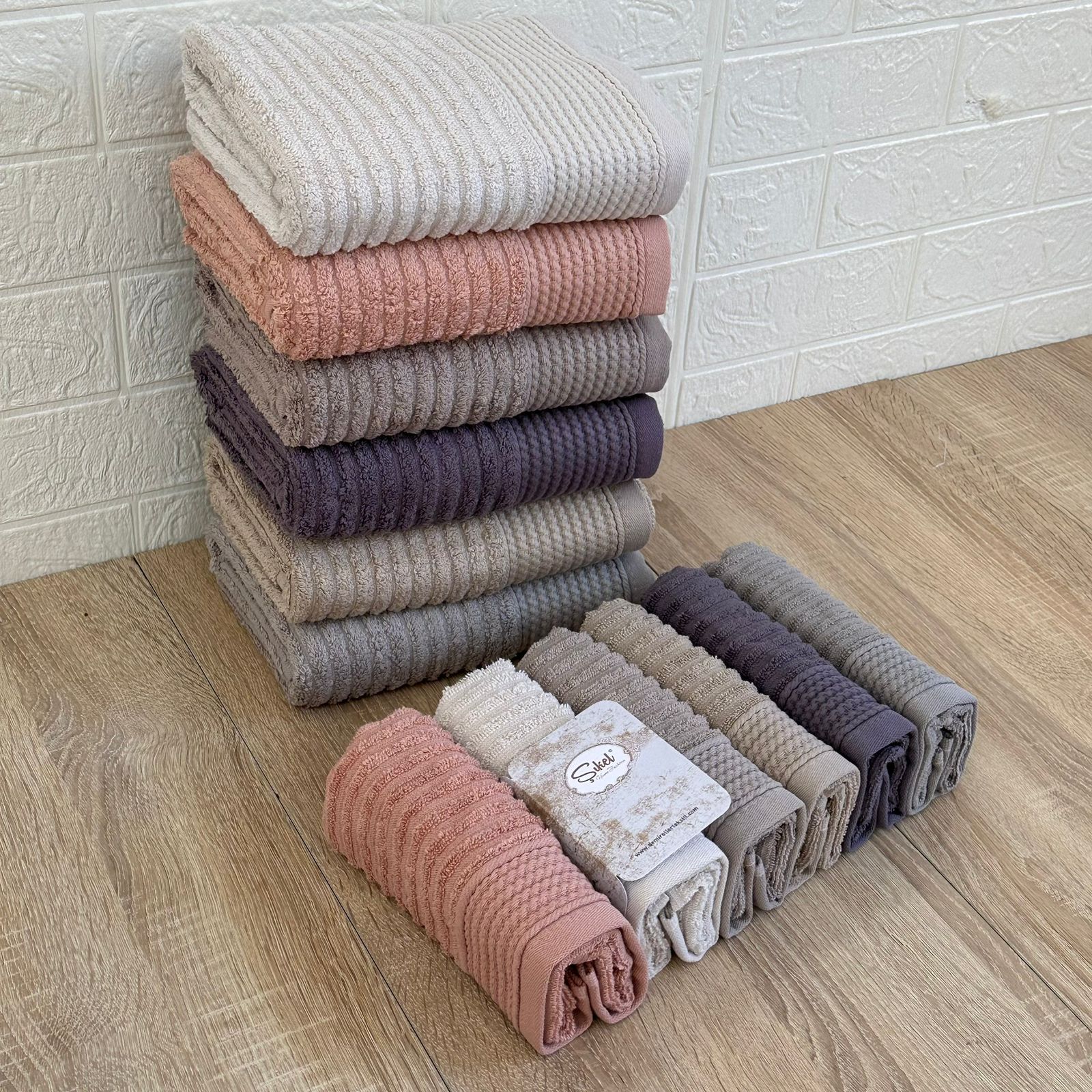 Offre Spéciale Pack de 12 serviettes de Visage Coton haut Couture 90*50 cm et 50*30 cm