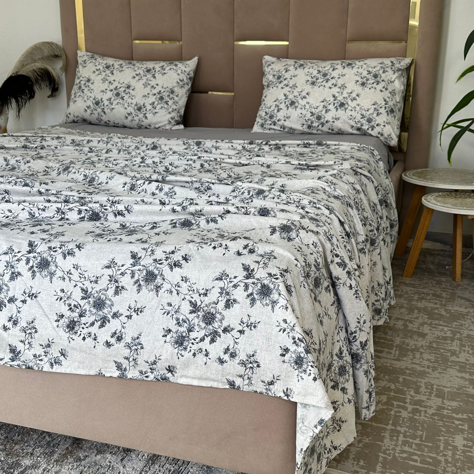 Parure de Lit 4 pièces  100% Coton Satiné Qualité Supérieure