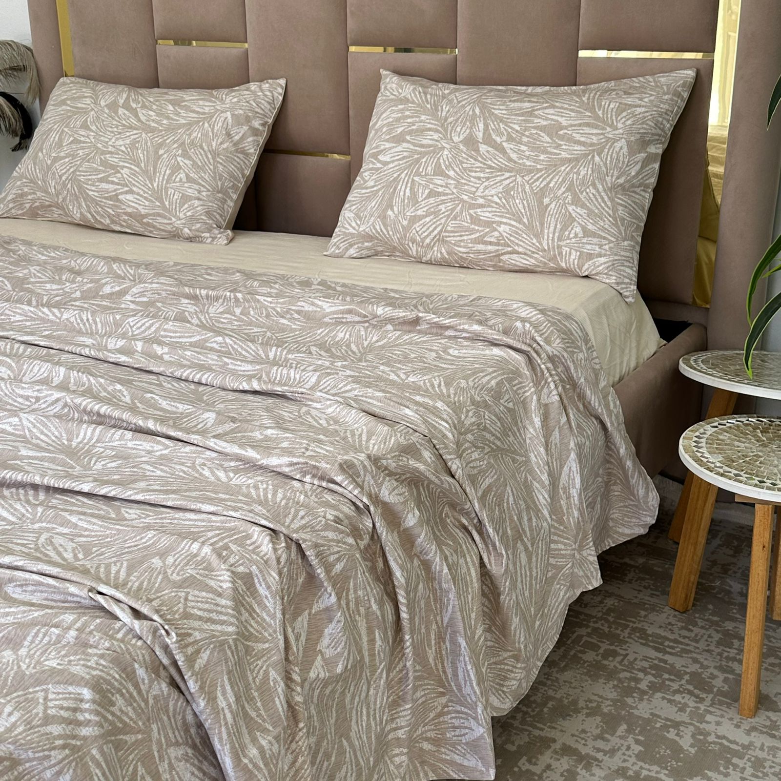 Parure de Lit 4 pièces  100% Coton Satiné Qualité Supérieure