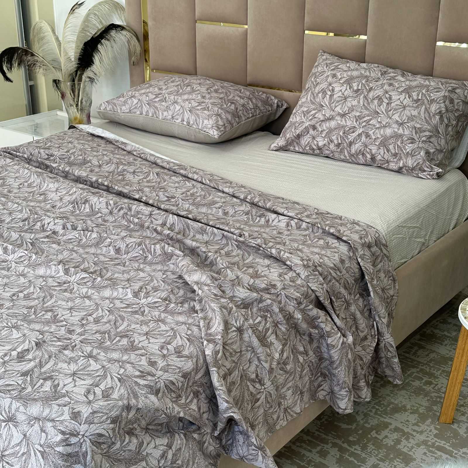 Parure de Lit 4 pièces  100% Coton Satiné Qualité Supérieure