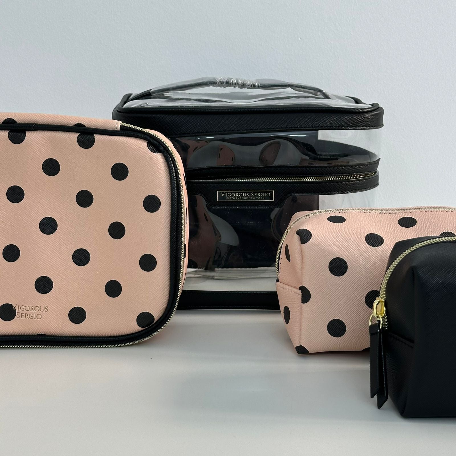 Trousse de Maquiallage , de Voyages 4 pièces